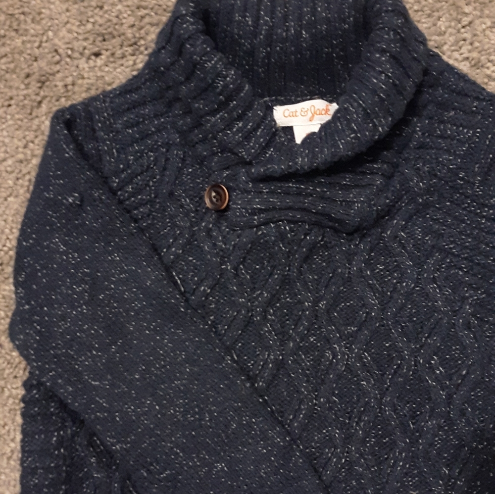 Navy cable knit Cat & Jack 3t sweater